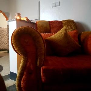 AYLI HOUSE