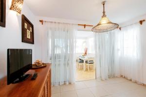 Tropical Villas at Los Corales Beach - Caribbean Rentals FZCO