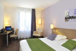 Hotels Hotel Logis Entre Beauce et Perche : photos des chambres