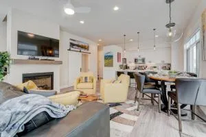 New Luxury Loft 14 I Huge Hot Tub I Great Views I Best Price I FREE Adventures Daily - 冬季公园