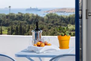 Pyrgaki Hotel Paros Greece