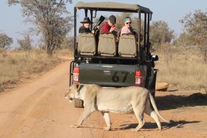 Inzalo Safari Lodge