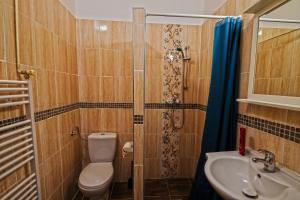 No. 11 Apartment with 2 bathrooms next to railway station