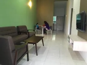 Alish Homestay Tasik Raban - Kampong Ulu Jepai