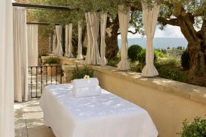 Hotels Airelles Gordes, La Bastide : photos des chambres
