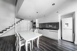 Király 28-1 Entire Aircon Center Apartment