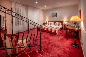 Suite room in Hotel Capital with private wellness