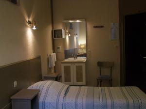 Hotel Saint Melaine photo 24