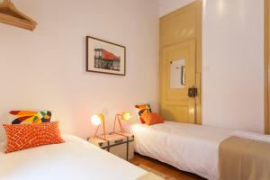 Coliseu by Central Hill Apartments