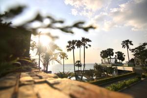 Luxurious Beachfront Pattaya