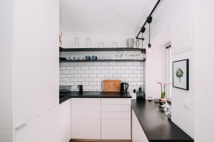 Hannas suite with free parking