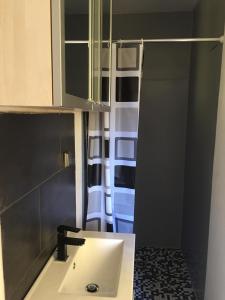 Doppelbettzimmer mit Bad