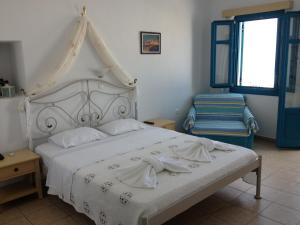 Horizon Hotel Folegandros Greece