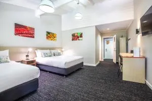 Nightcap at the Ranch Hotel - Epping