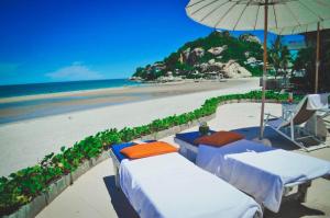 Nern Chalet Beachfront Hotel
