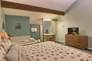 210 Pointes North Inn