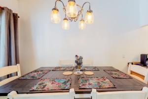 Pinewood Delightful Retreat