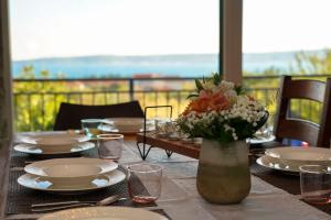 Dalmatian Sea-View Villa with Pool, Jacuzzi, Gym and Botanical Garden Near Trogir & Split