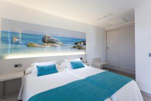 Economy Double or Twin Room - Ground Floor room in Hotel Obelisco