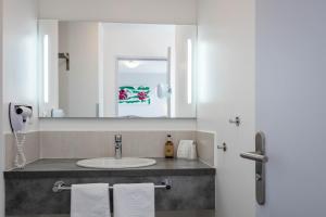 Hotels Hotel de la Plage : photos des chambres
