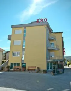 Hotel ERO Medjugorje - 柳布什基