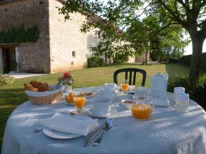 B&B / Chambres d'hotes Chateau de Ribourdin : photos des chambres