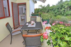 Apartments Romansa 