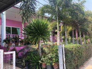 Bann Pa Su (บ้านป้าสุ)