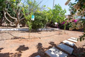 THE BOUCAMVIGLIA BEACH HOUSE