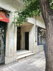 TONIS "Aquaman" 4BD Apartment in Athens!