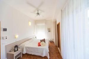 Double Room with Garden View room in Hotel Adler