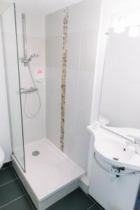 Hotels Welcomotel Limoges : Chambre Double