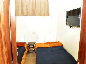 Double Room with Shared Bathroom room in New Panorama