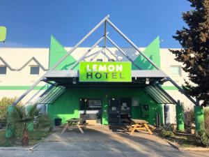 Hotels Lemon Hotel Avignon Rochefort : photos des chambres