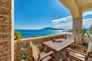 Green Boat Apartment with Sea View, by ZanteWize - Akrotiri