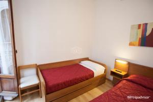 Triple Room room in Hotel Caprera
