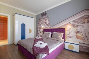 Vitosha Blvd 3-Bedroom, 2-Bathroom Lux Suite