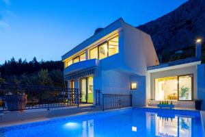 Villa Amaya in Makarska, private pool