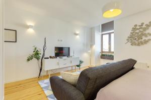 Januarys 31 Studio by DAHOME