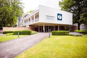 阿默斯福特弗莱彻餐厅酒店 - 阿默斯福特