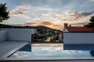 Sailor house villa near Trogir, private pool 