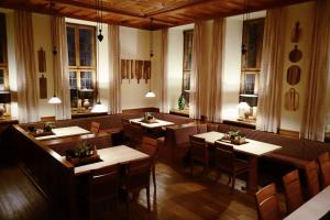 Hotel Deutsches Haus Kitzingen 2020 Reviews Pictures Deals