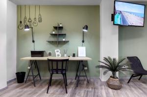 Autonomous house in the heart of Plaka