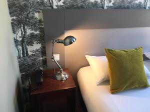 Hotels Logis Hotel Le Vert Galant : photos des chambres