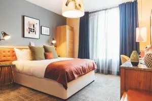 The Royal Foresters - Winkfield