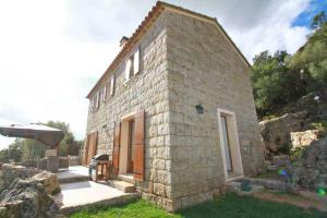 Villas Maison de campagne, deux chambres, vue sur les montagnes : photos des chambres