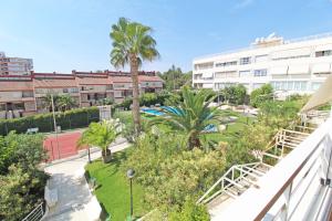 1a línea Playa San Juan. Vistas. Piscina. BBQ. Gym