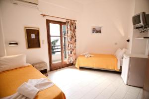 To Gefyraki Rooms Ikaria Greece