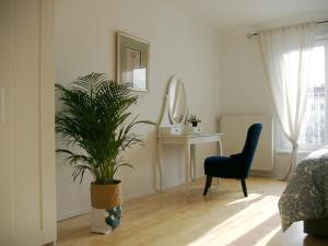 Spacious 2Rooms in the Center