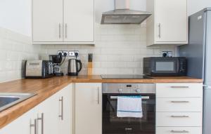 MyCityHaven - 3 bedroom Shirehampton flat near Avonmouth & M4